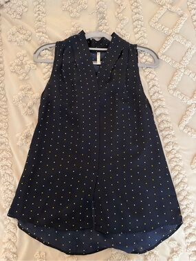 DNA couture Navy Sleeveless V-Neck Camisole with Yellow & White Polka Dots